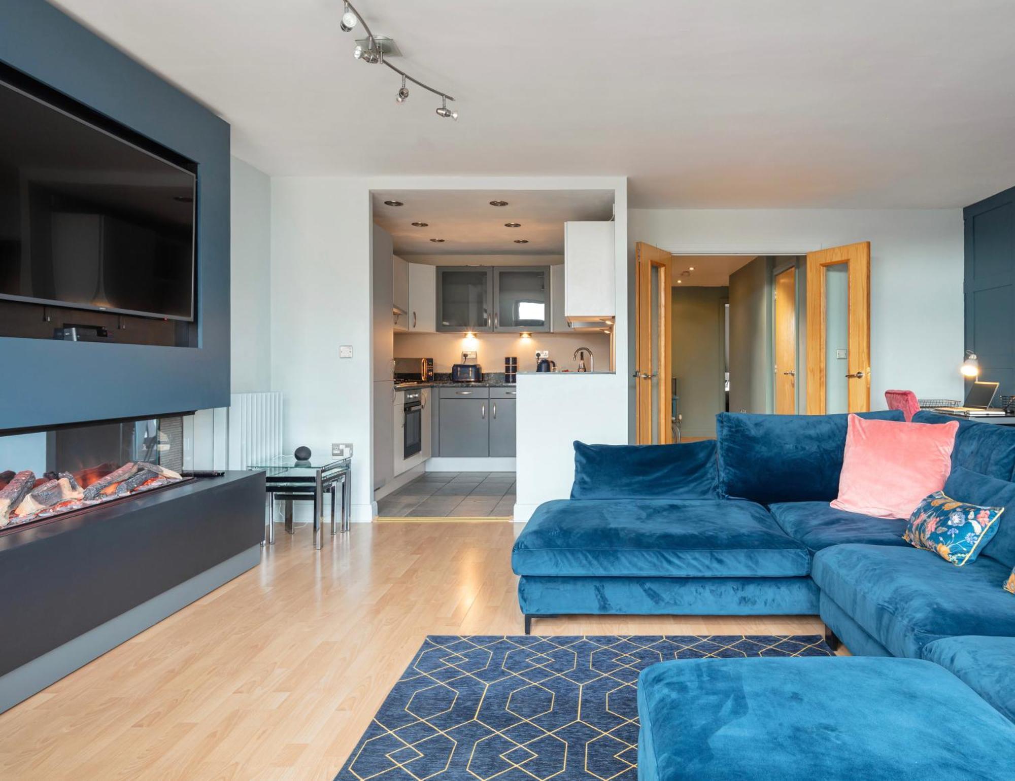 Excel, O2, Canary Wharf, London City Airport - Free Parking Exteriör bild